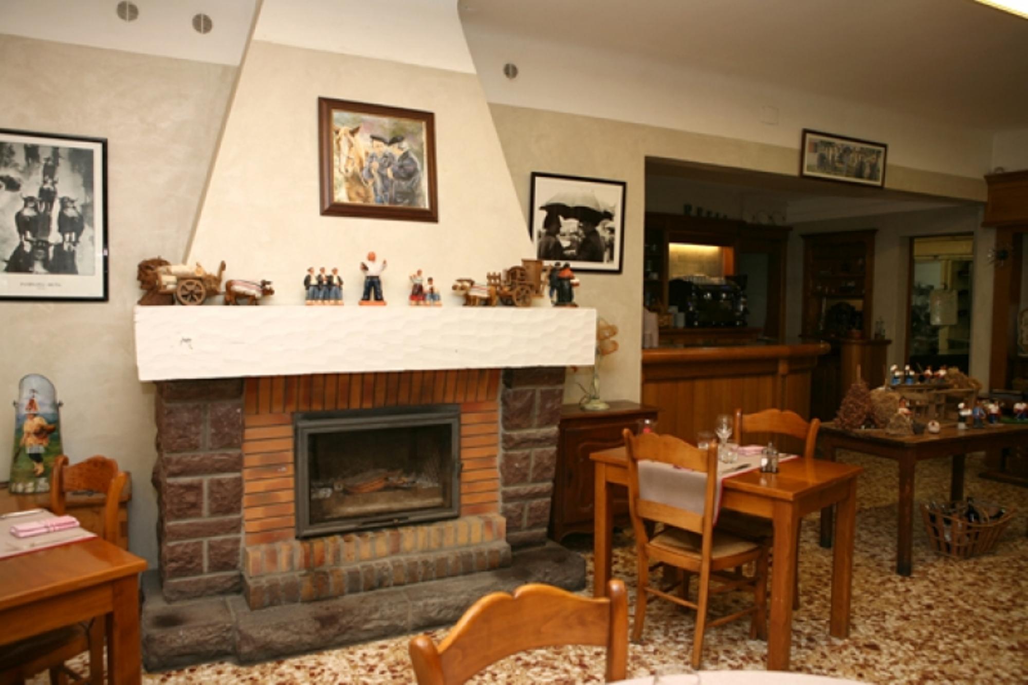 Logis Hotel Ur-Hegian Aïnhoa Exteriör bild