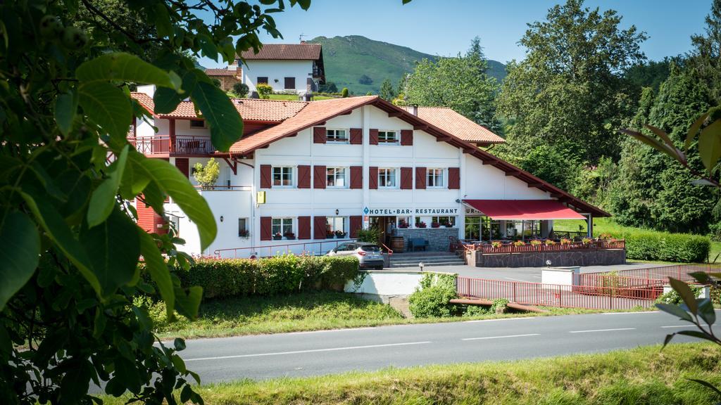 Logis Hotel Ur-Hegian Aïnhoa Exteriör bild